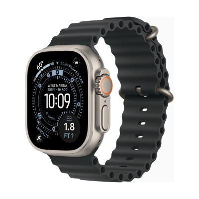 Apple Watch Ultra 3 (2025), 49 мм корпус из титана цвета «Natural», ремешок Ocean Band цвета «Black»