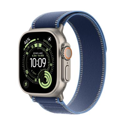 Apple Watch Ultra 3 (2025), 49 мм корпус из титана цвета «Natural», ремешок Trail Loop размера S/M цвета «Blue/Bright Blue»